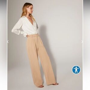 NWOT Favorite Daughter “The Favorite Pant” Size 2